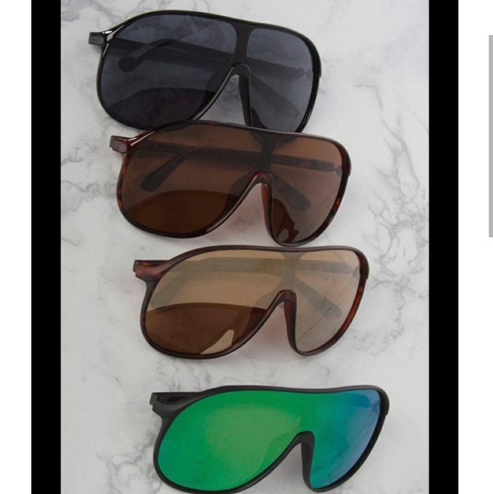 Men Black Aviator Large Sunglasses